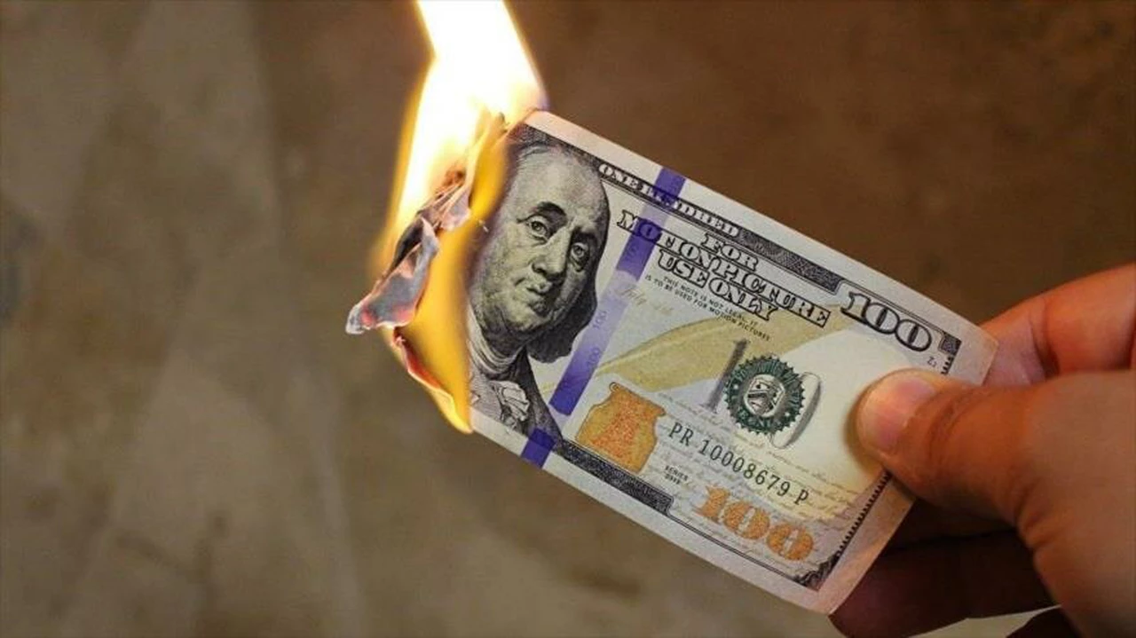 Nuevo cepo al dólar: estas son las 10 medidas del Gobierno para contener la crisis cambiaria