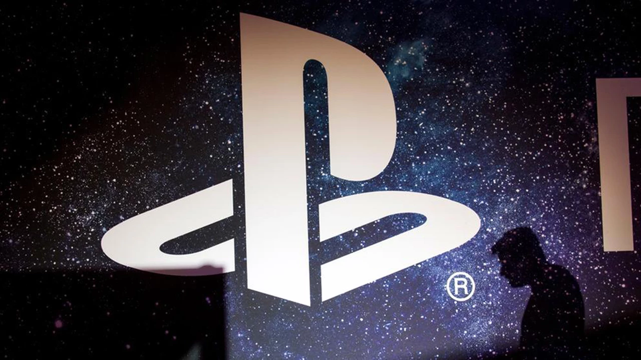 PlayStation avisa que las descargas de juegos irán "más lentas o con retraso"