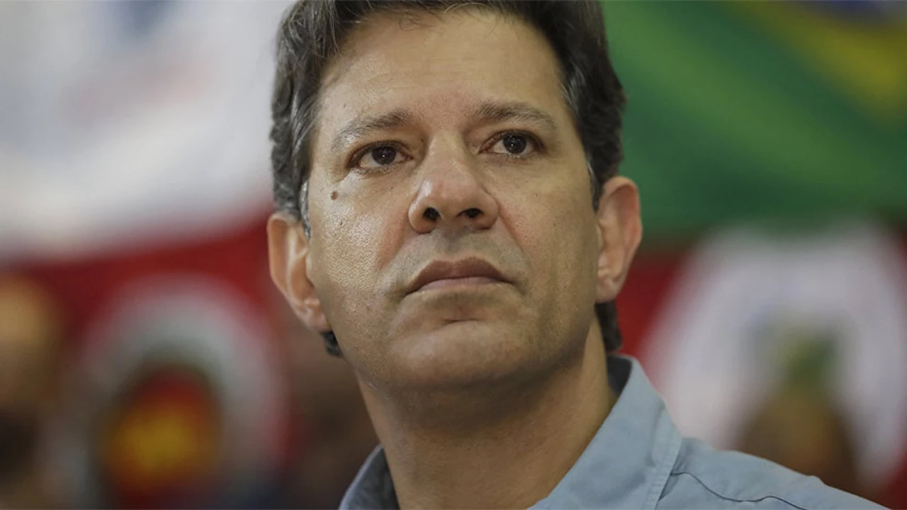 Condenan a Fernando Haddad, ex candidato que sustituyó a Lula, por financiación ilegal de campaña
