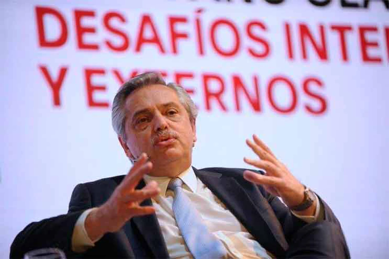 Alberto Fernández no descartó "un bono selectivo" para los trabajadores que menos ganan y aumento de jubilaciones