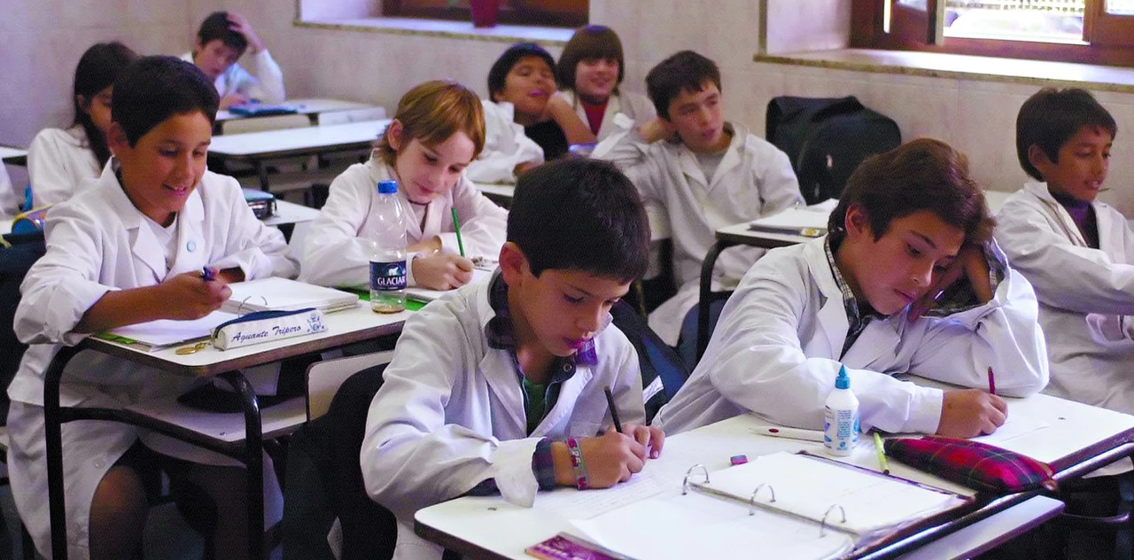 La AFIP impulsa la educación tributaria en todas las escuelas del país