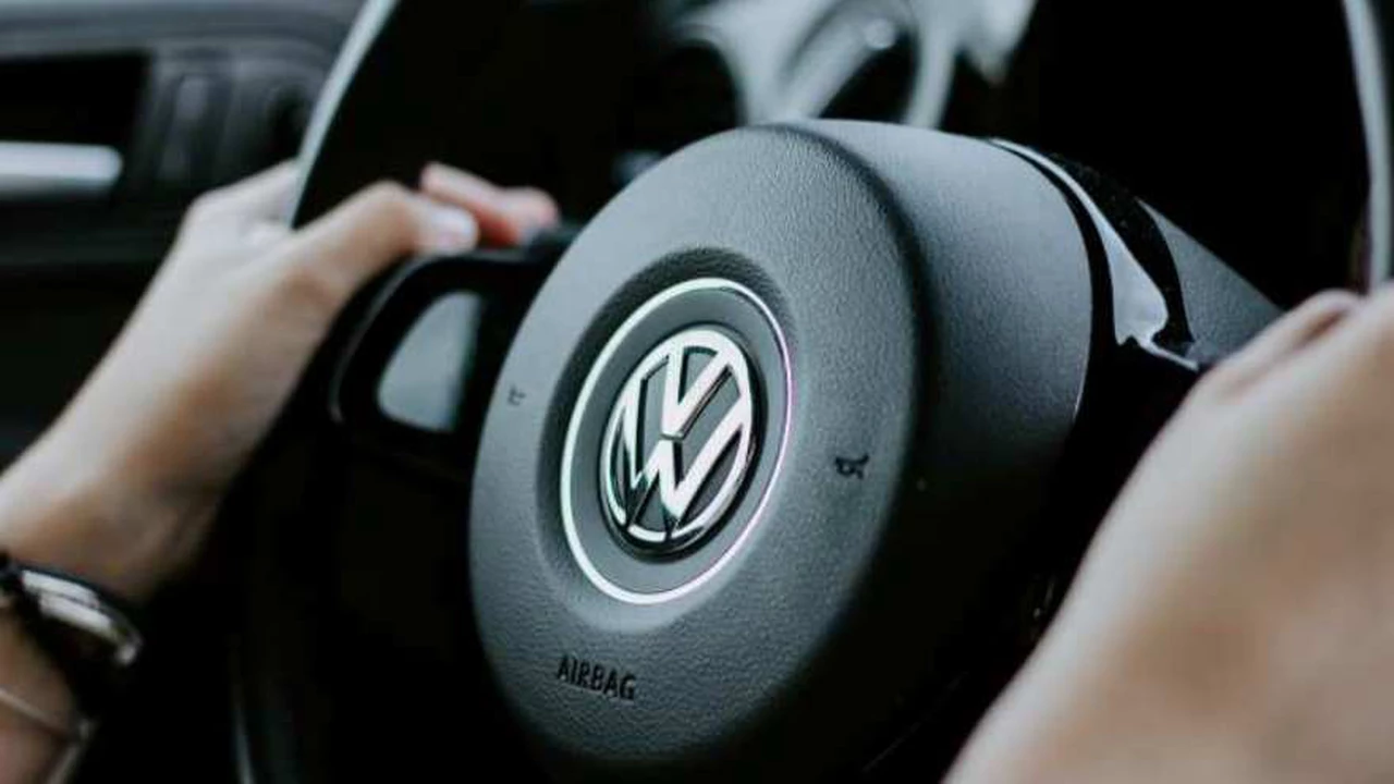 VW venderá autos a domicilio en 2020: cómo funciona el sistema que permitirá al cliente "subirse" al vehículo desde su casa