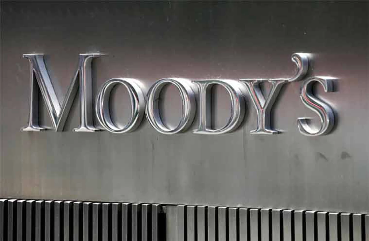 Moody's elevó la perspectiva de los títulos argentinos: ¿Cuál es la evaluación que hizo?
