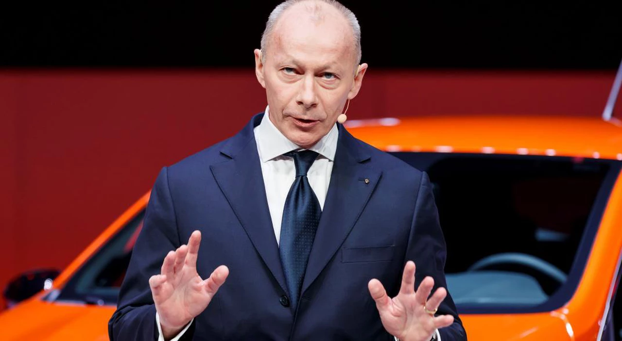 Renault echó a su CEO: las razones detrás del despido de Thierry Bolloré
