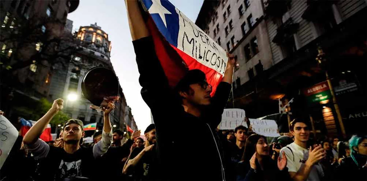 Incidentes en el Consulado de Chile: Bullrich apuntó contra los K pero un funcionario porteño la contradijo