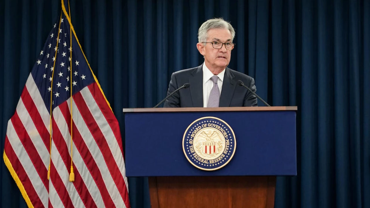 Expectativa por la decisión de la Fed de subir las tasas de referencia para moderar la inflación