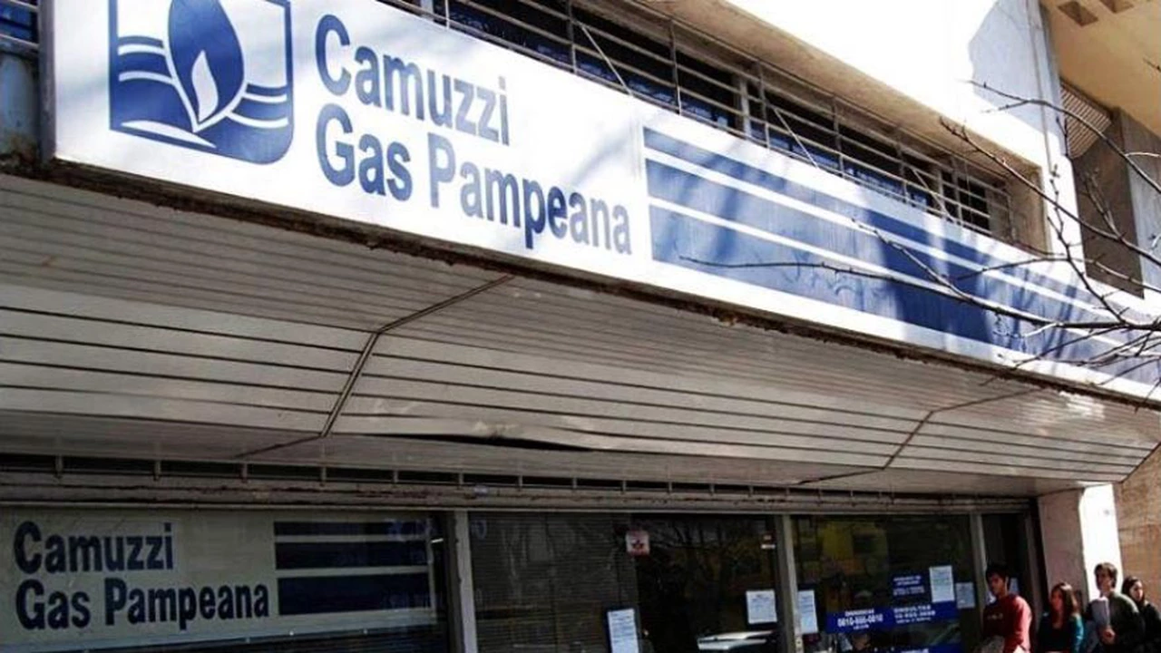 Trabajadores de empresa de gas Camuzzi, en alerta por despidos