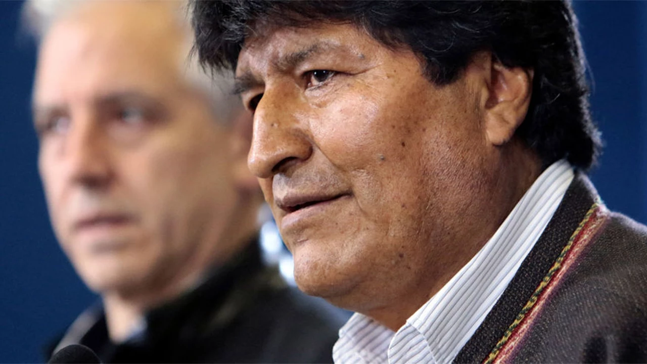 Crisis en Bolivia: el canciller de México confirmó que su país dará asilo político a Evo Morales
