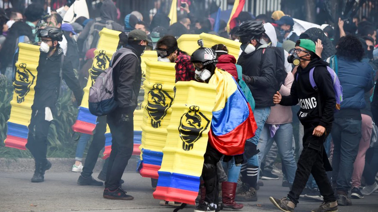 Multitudinarias protestas contra el gobierno de Duque calentaron las calles de Colombia
