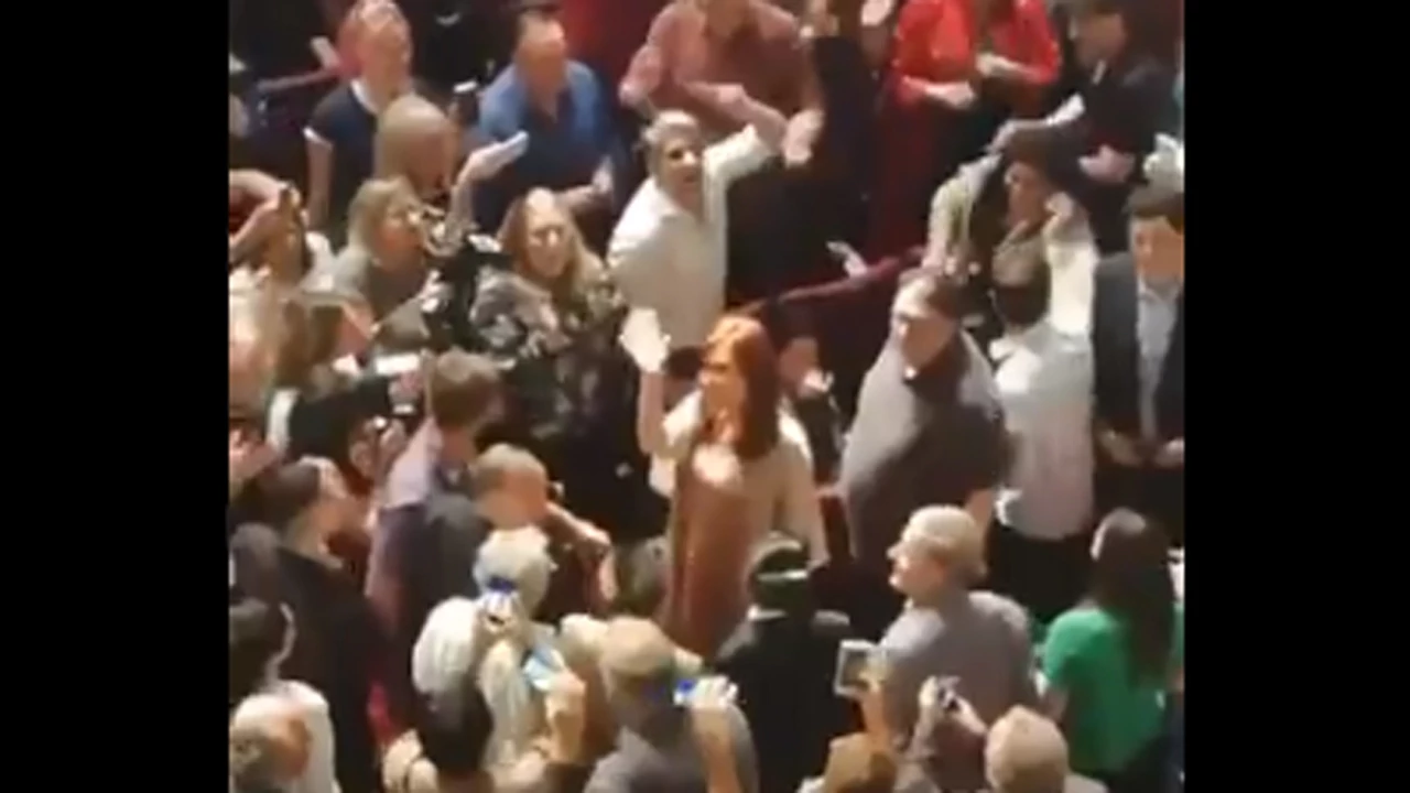 Video: Echarri festejó a los gritos la vuelta de Cristina Kirchner