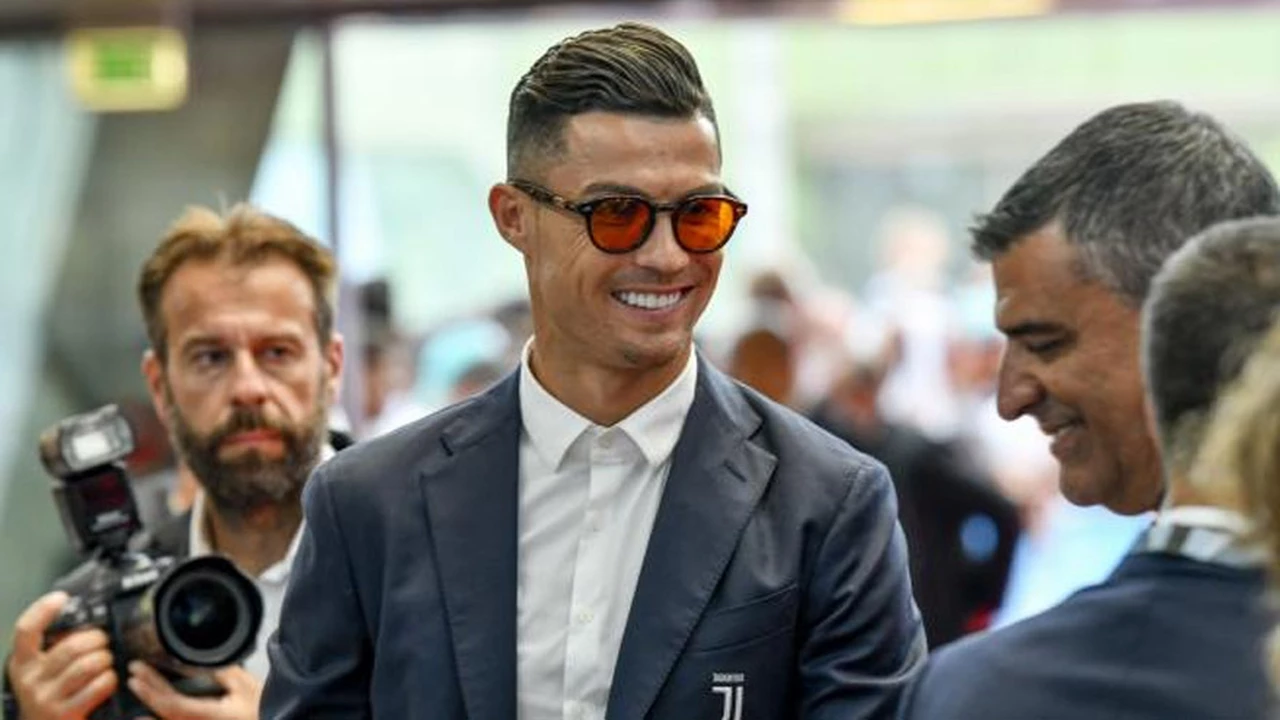 Cristiano Ronaldo faltó a una práctica de la "Juve" para comprarse una Ferrari de 1.600.000 euros