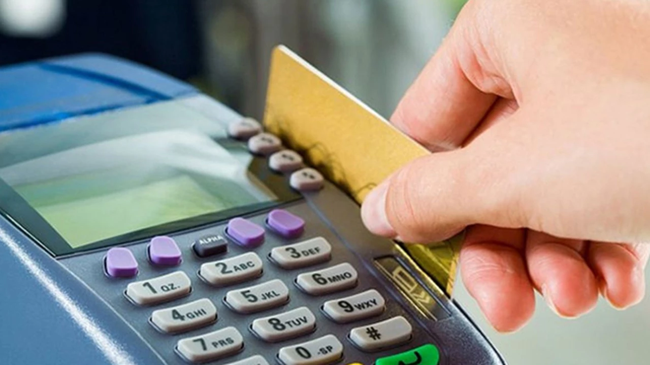 ANSES: cómo obtener la devolución del 15% por compras con débito