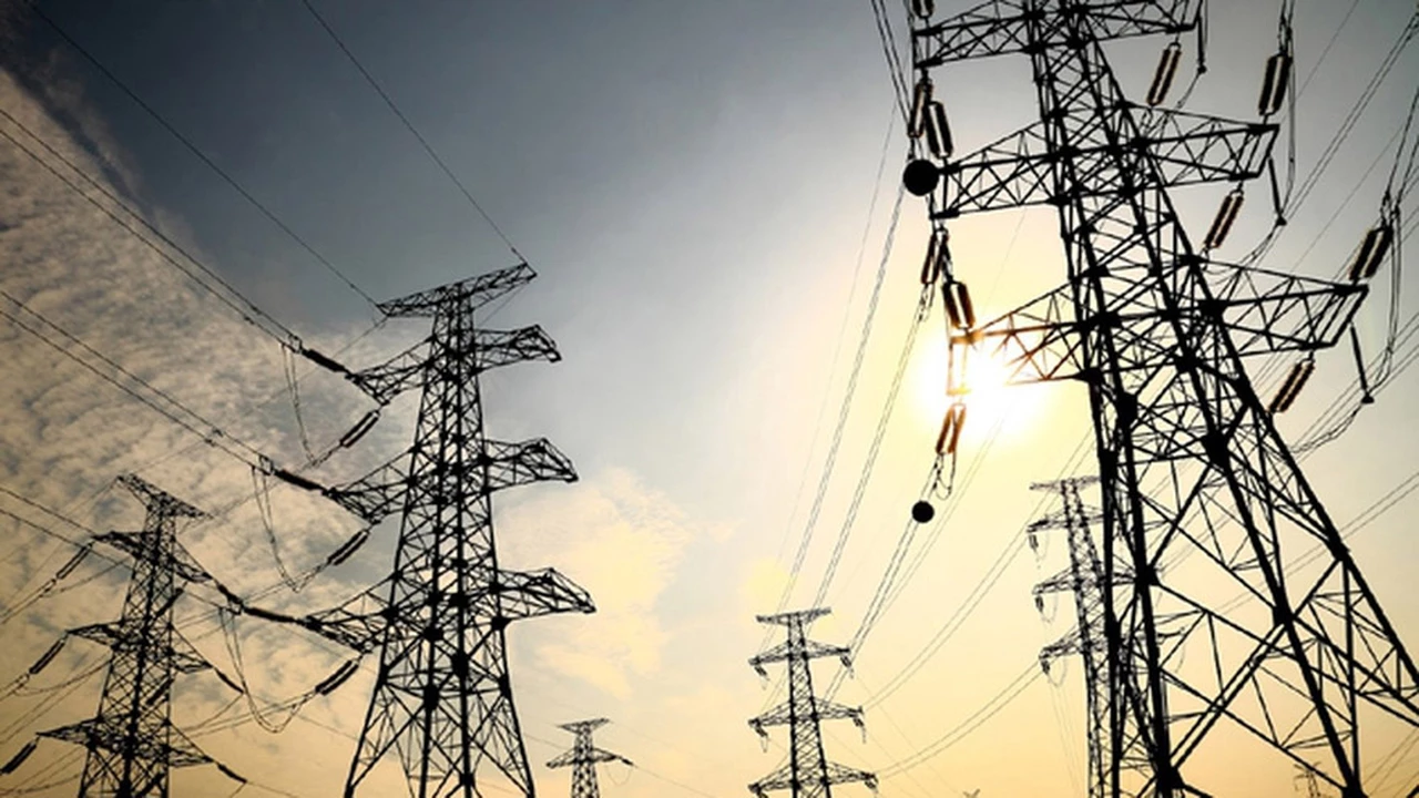Las distribuidoras de electricidad dejan de pagarle al Estado para sostener sus operaciones