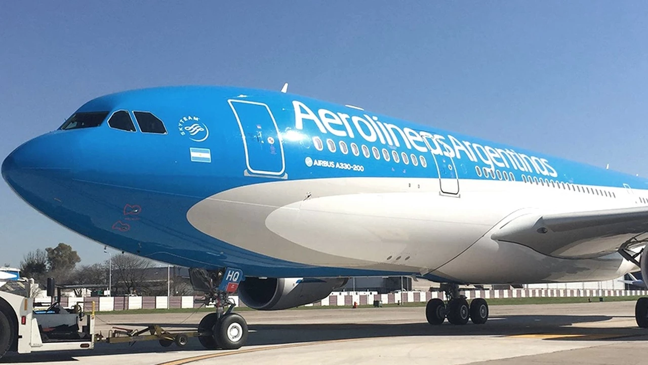 Varados en el exterior: Aerolíneas Argentinas ya tiene fecha para reanudar los vuelos de repatriación