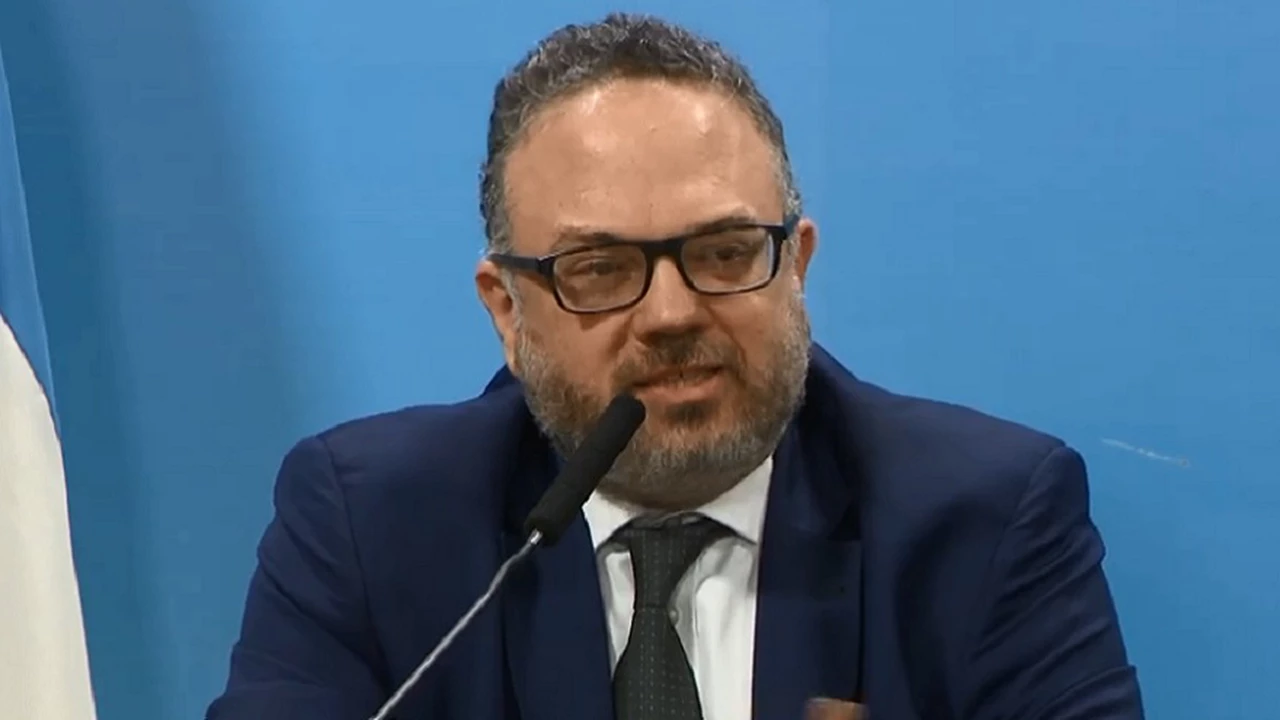 Matías Kulfas: "Vamos a anunciar medidas para monotributistas y autónomos"