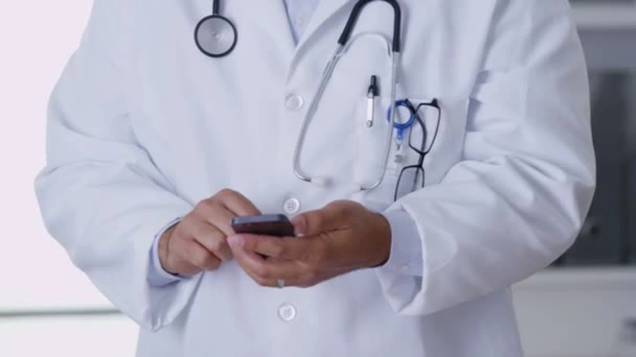 Recetas médicas por WhatsApp y mail: cuáles no serán válidas