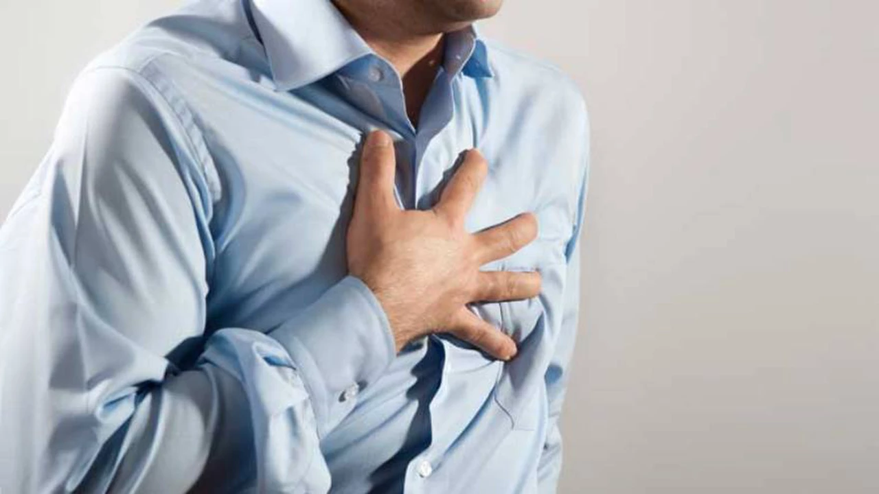 ¿Cuáles son los síntomas que pueden aparecer antes de tener un infarto?