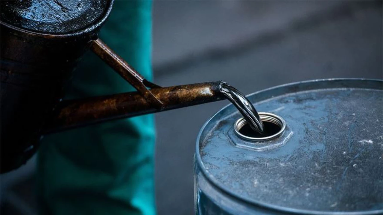 El nuevo CEO de YPF destrabó la discusión y el Gobierno prepara un decreto con un barril de petróleo "criollo" a 45 dólares