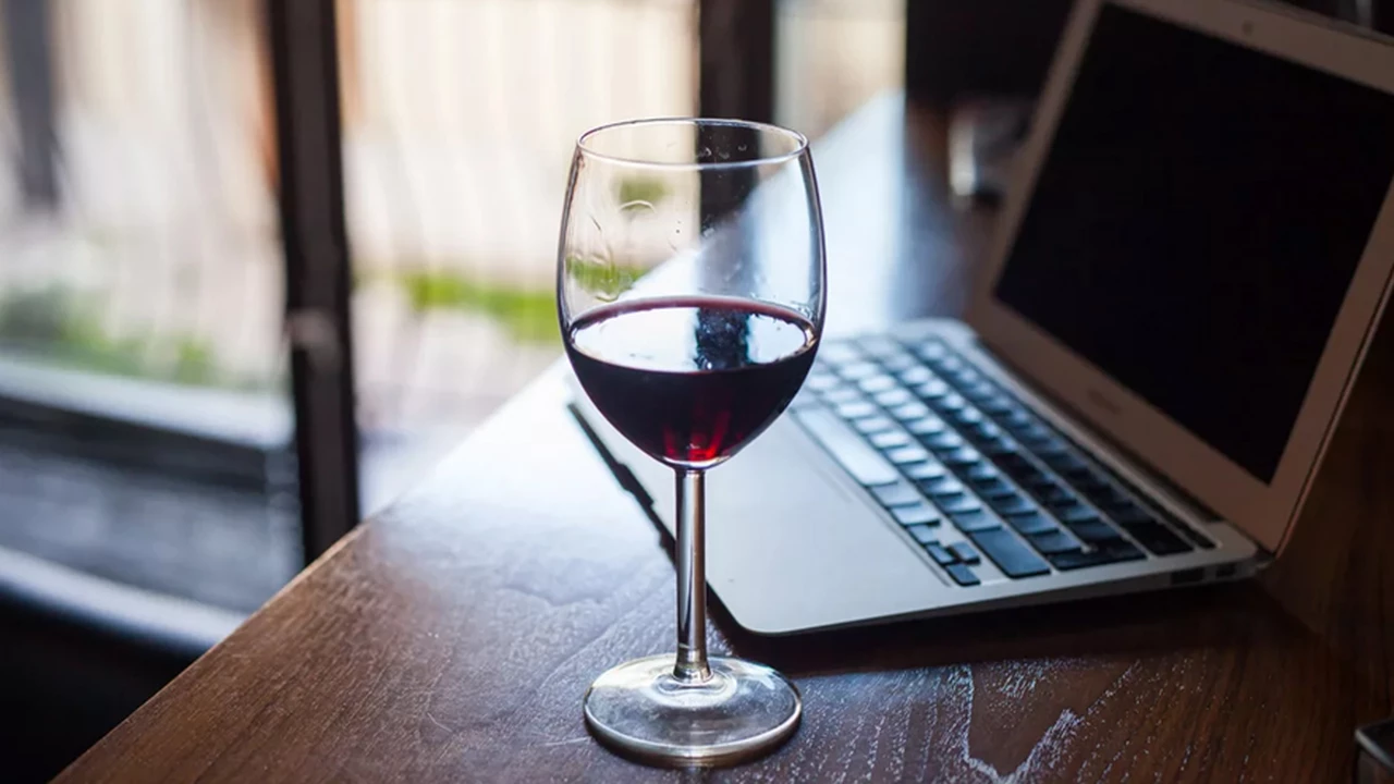 Uno por uno, los mejores sitios para comprar vinos online