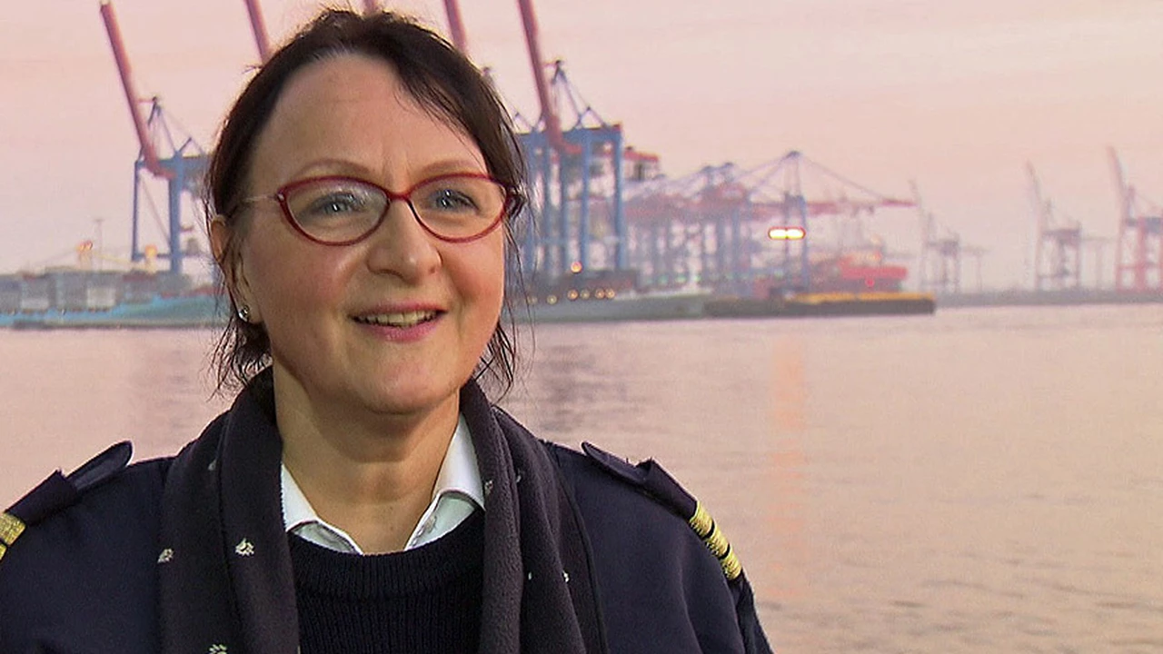 Día Internacional de la Marina Mercante: entrevista a la capitana Beate Stelzer, quien dirige un buque de Maersk