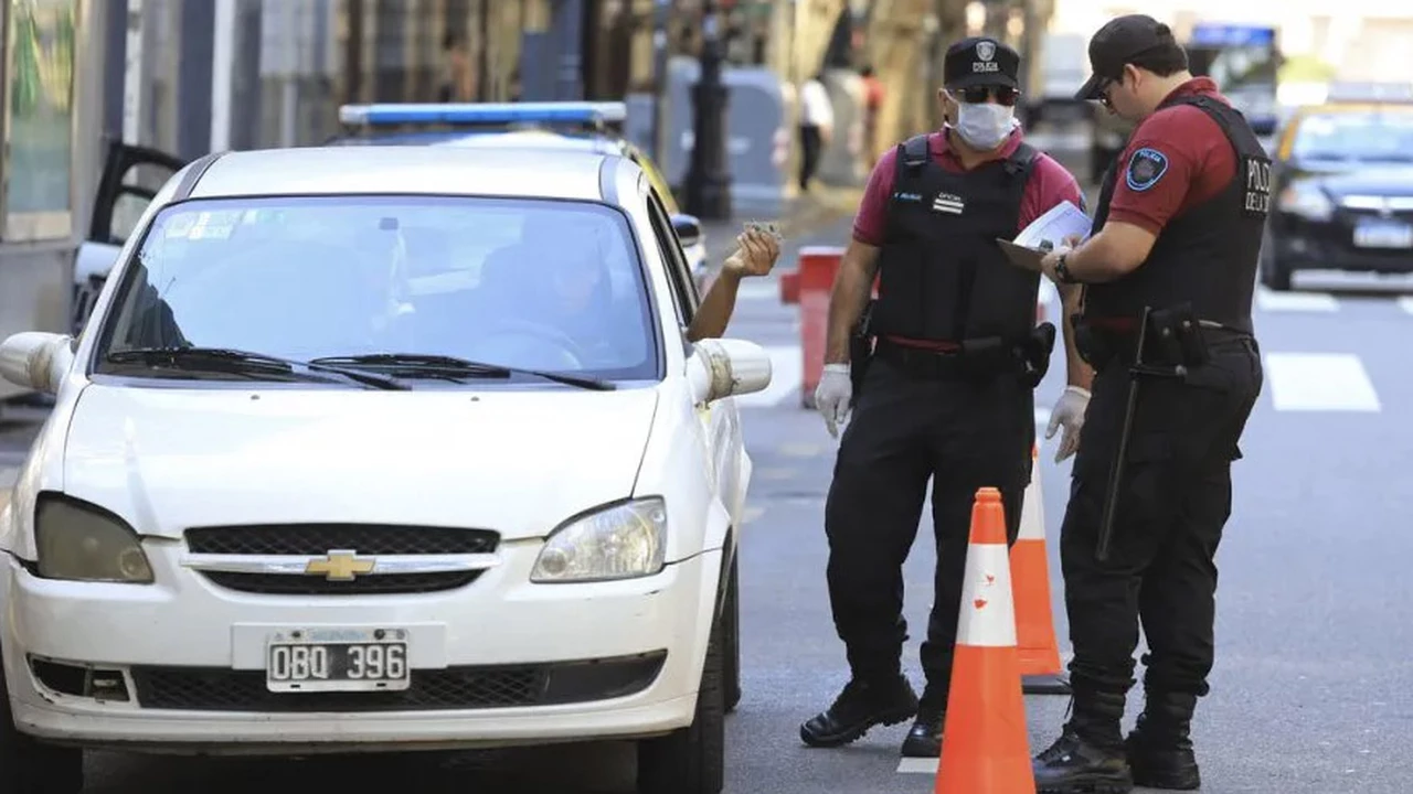 Cuarentena: desde hoy la Ciudad retendrá el registro de conducir de quienes circulen sin permiso