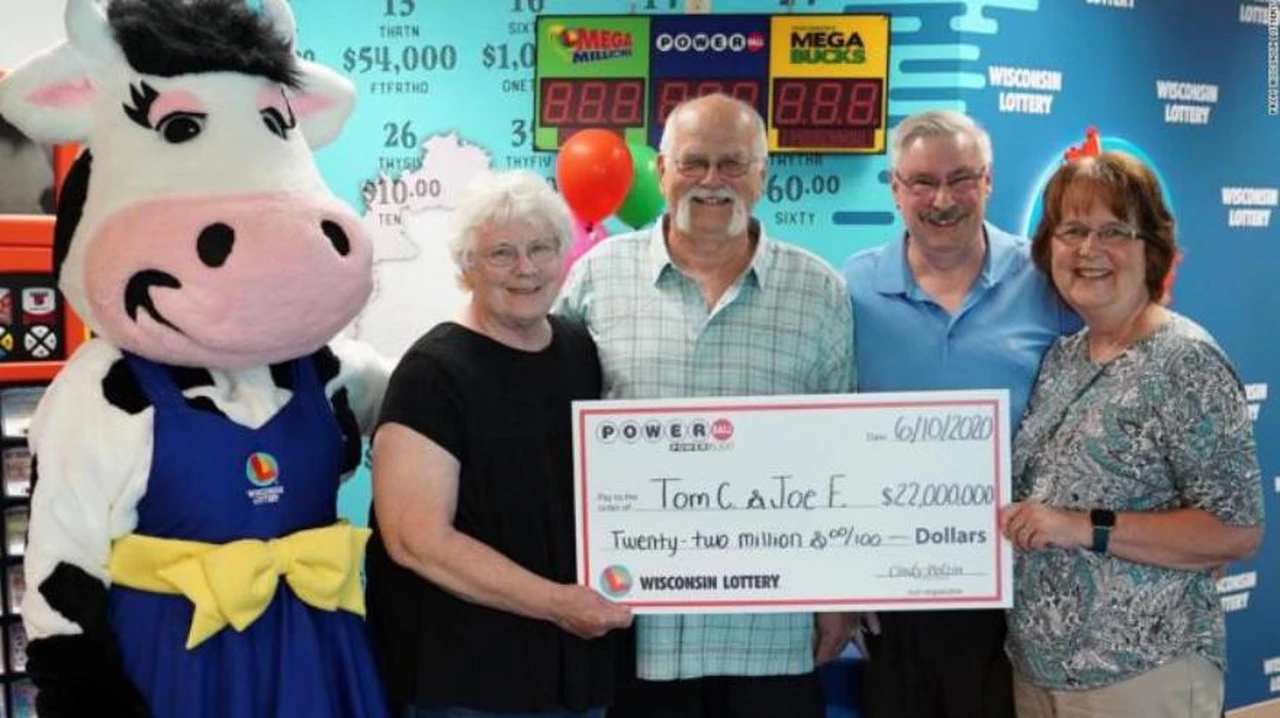 Le prometió a su amigo que si ganaba la lotería iba a dividir el premio: obtuvo u$s22 millones