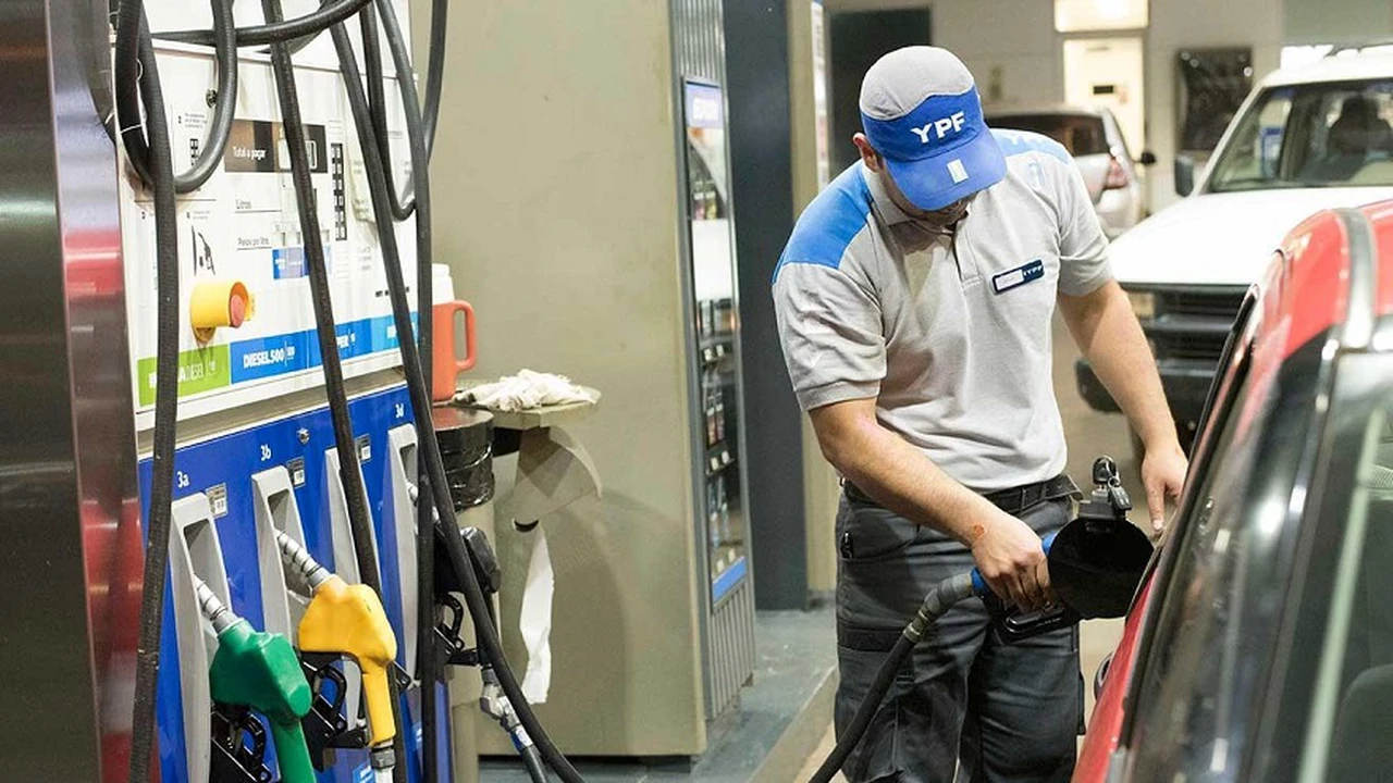 YPF aumenta los combustibles un 4,5% y ajusta diferencias de precios entre regiones