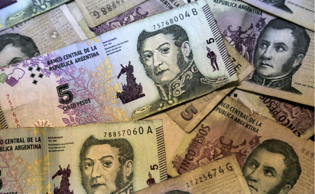 Los billetes de 5 pesos podrían valer hasta 30 veces más