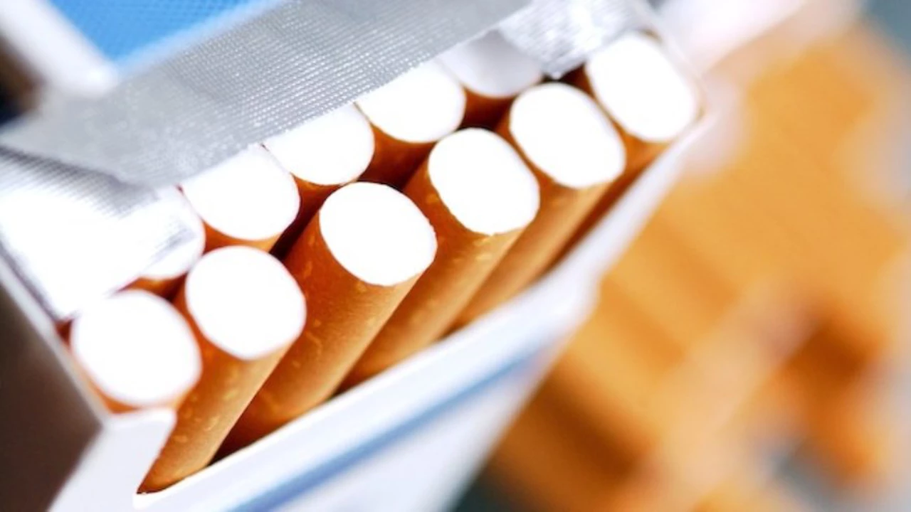 Aumentan los cigarrillos: cuáles serán los nuevos precios anunciados por las tabacaleras