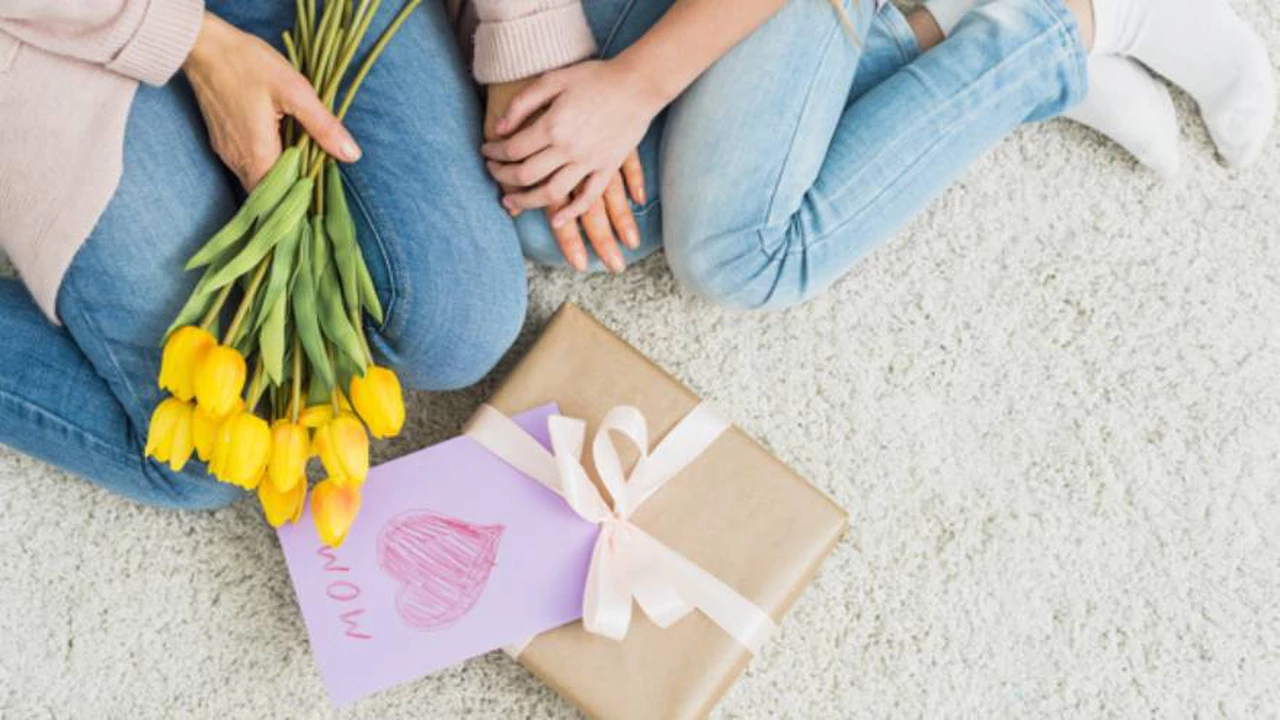 Día de la Madre: algunos consejos que te ayudarán para comprar el regalo online