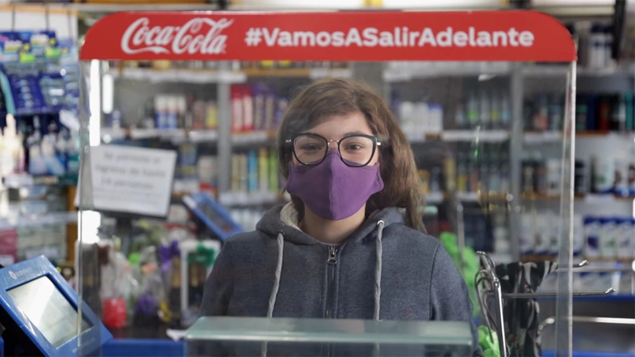 Coca-Cola invierte $770 millones para la reactivación económica de pequeños comercios en Argentina