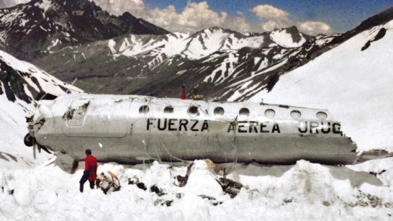 A 48 años del accidente aéreo de los rugbiers: así fueron esos 72 días en los Andes