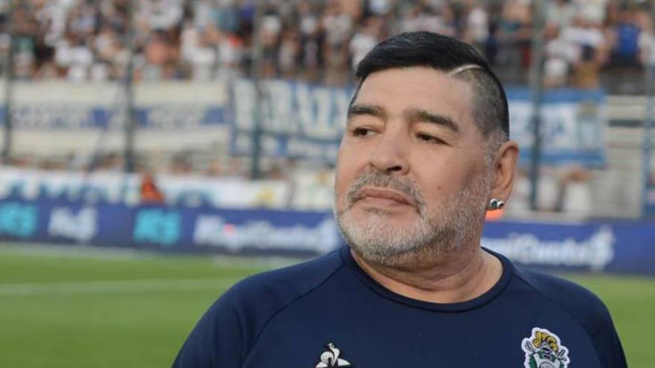"Le costaba controlar los esfínteres": fuertes revelaciones de Jorge Rial sobre los últimos días de Maradona