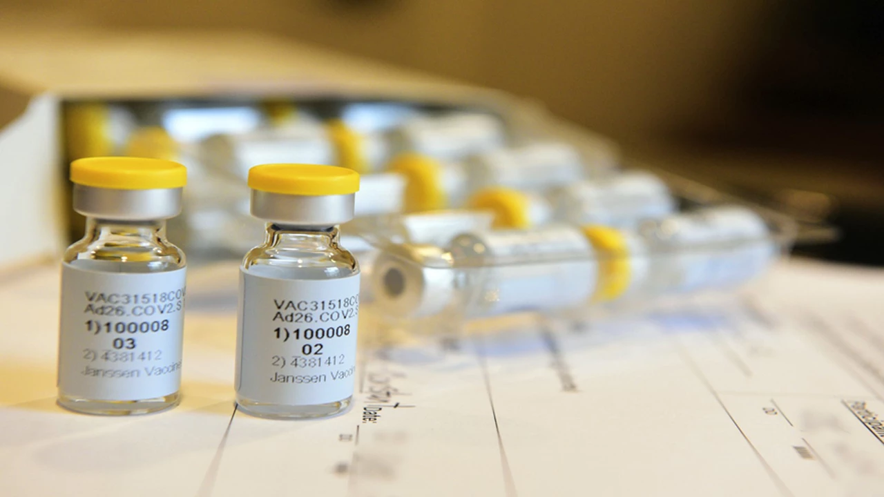 Por qué Johnson & Johnson y Moderna no registraron sus vacunas en Argentina
