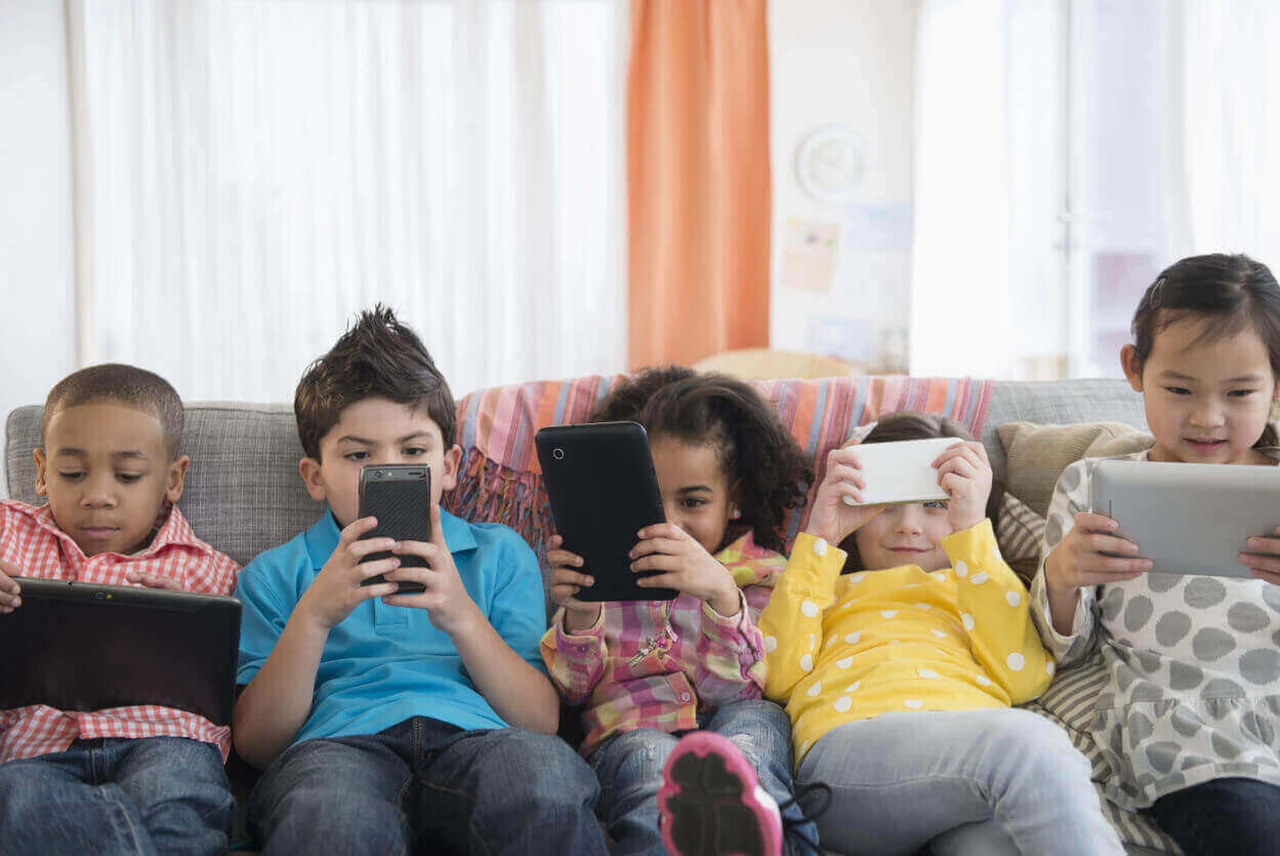 Consumidores digitales: ahora los menores pueden reclamar