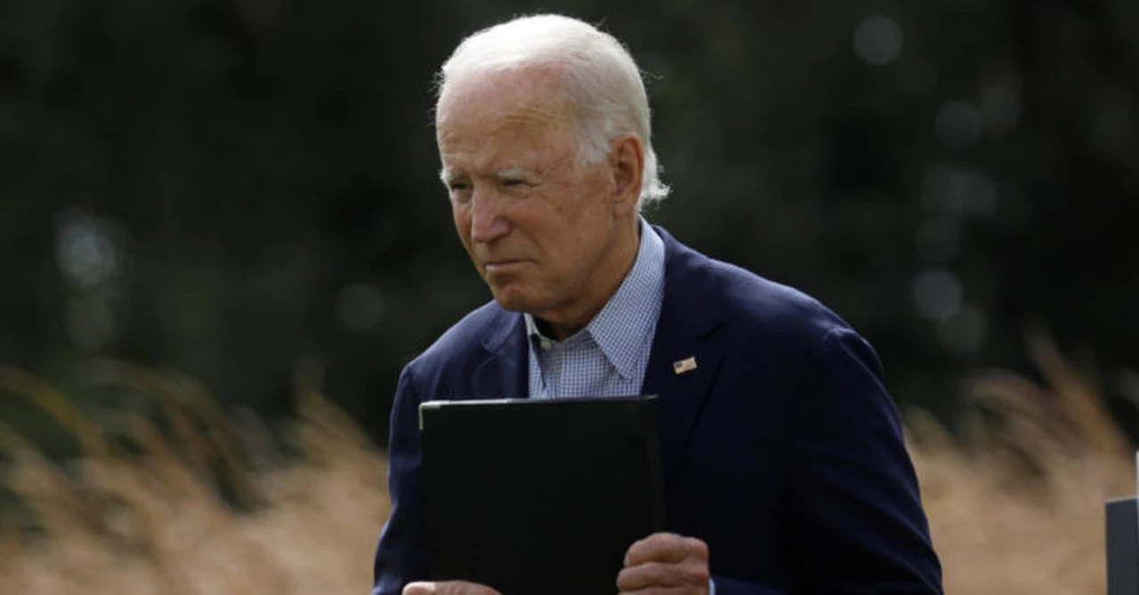 "Algo está pasando con la salud de Joe Biden", alerta exmédico de la Casa Blanca