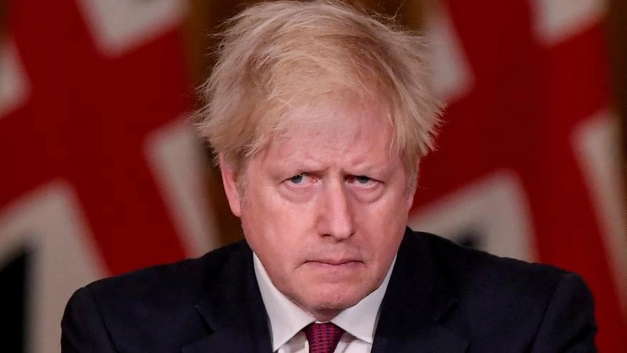 Máxima tensión en Reino Unido: Boris Johnson renunció al cargo de primer ministro