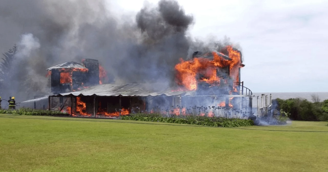 Impactante video del incendio en la casa de Alan Faena en Punta del Este