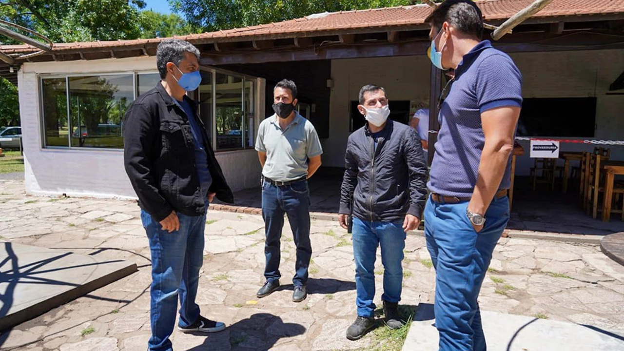 Jorge Macri y Javier Iguacel visitaron a emprendedores en Capitán Sarmiento