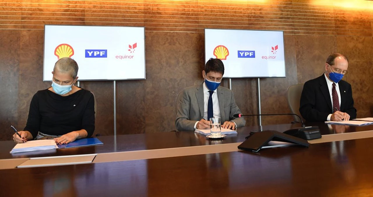YPF y Equinor acuerdan sociedad con Shell en un bloque de la cuenca norte del Mar Argentino