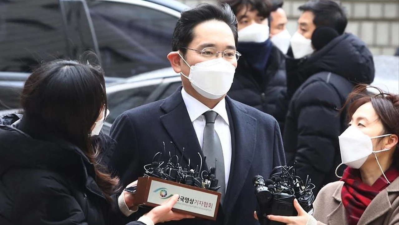 A la cárcel: el multimillonario heredero de Samsung fue condenado en una polémica causa