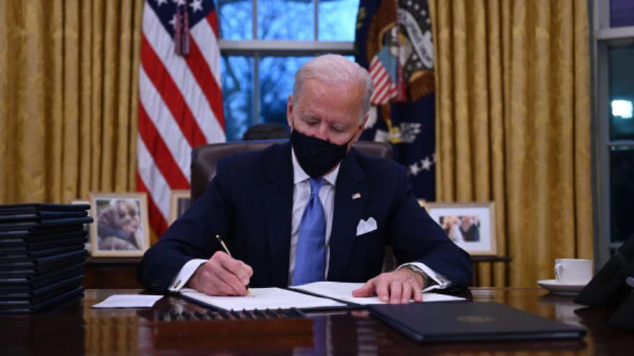 Biden revoca las restricciones a la inmigración legal a EE.UU. durante la pandemia