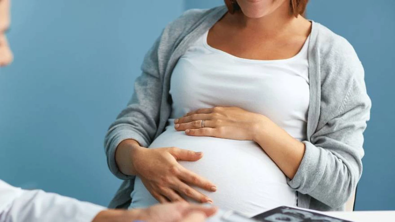 Deberá reembolsar los gastos efectuados por su expareja durante el embarazo: cuándo corresponde