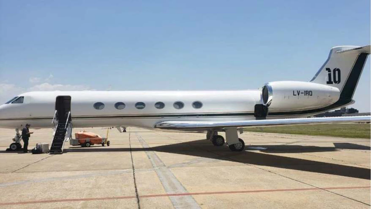 Cómo es el avión de Lionel Messi en el que Alberto Fernández viajó a México