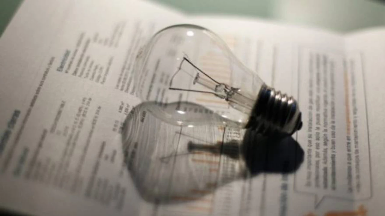 Tarifas: ¿qué pasará con los que no llenaron el formulario para retener los subsidios para los servicios de luz y gas?