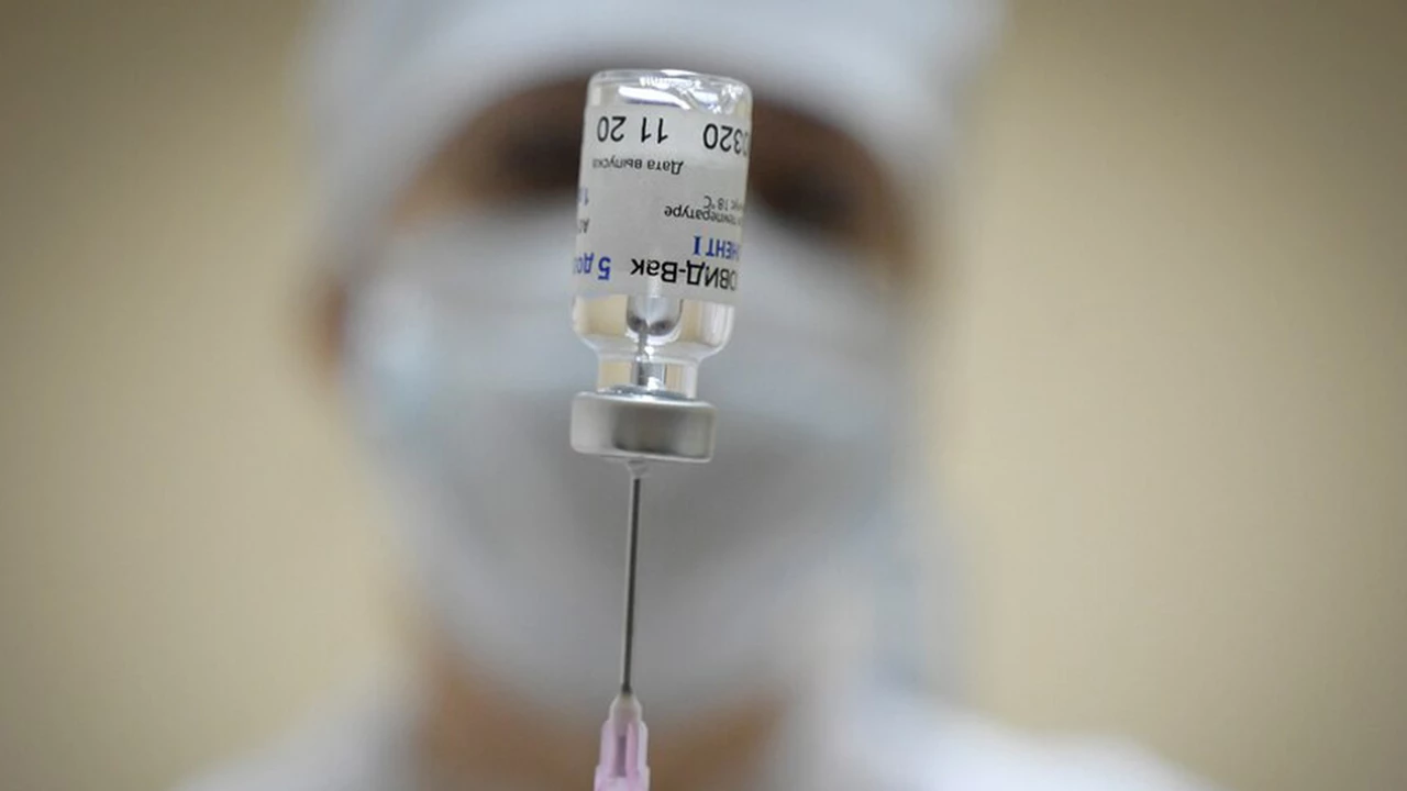 Confirmado: la segunda dosis de la vacuna contra el coronavirus será después de 12 semanas
