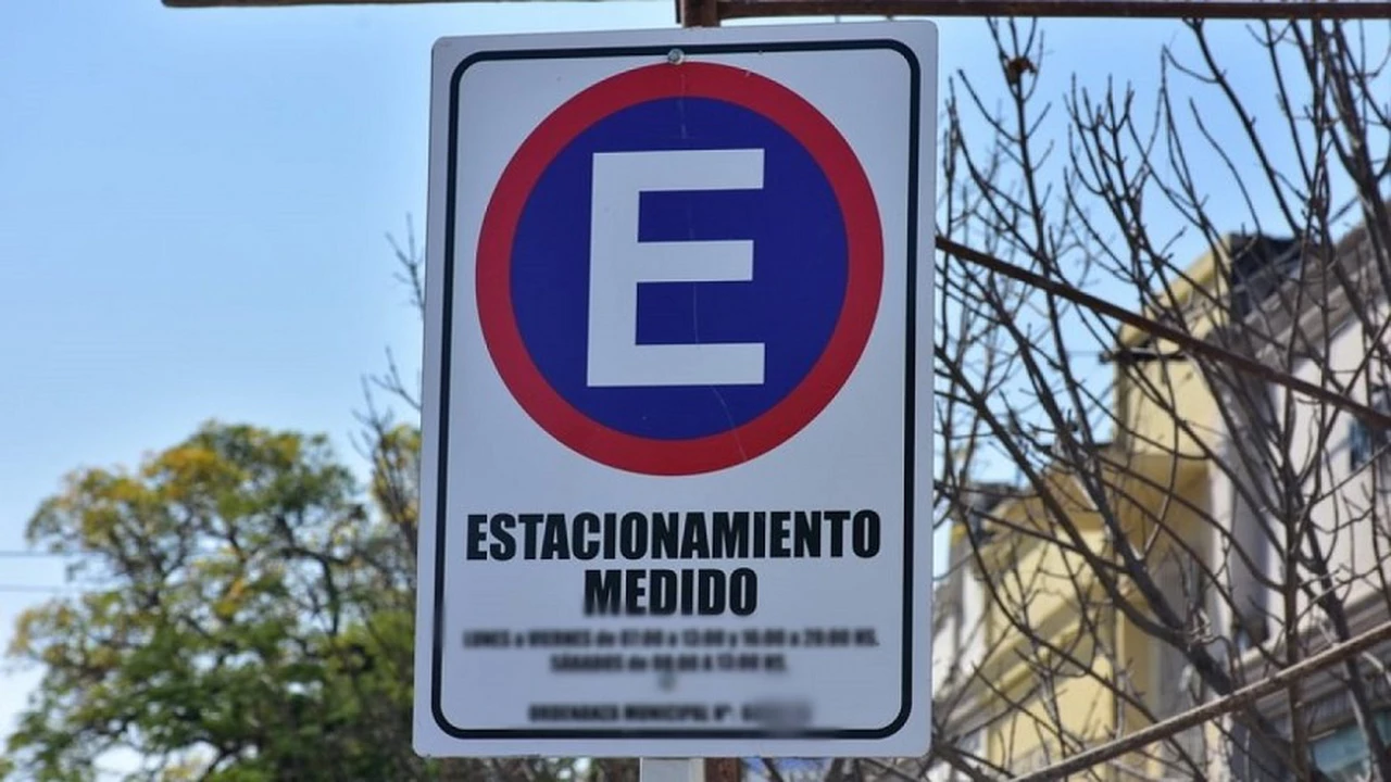 Estacionamiento: vuelven las multas y parquímetros en la Ciudad