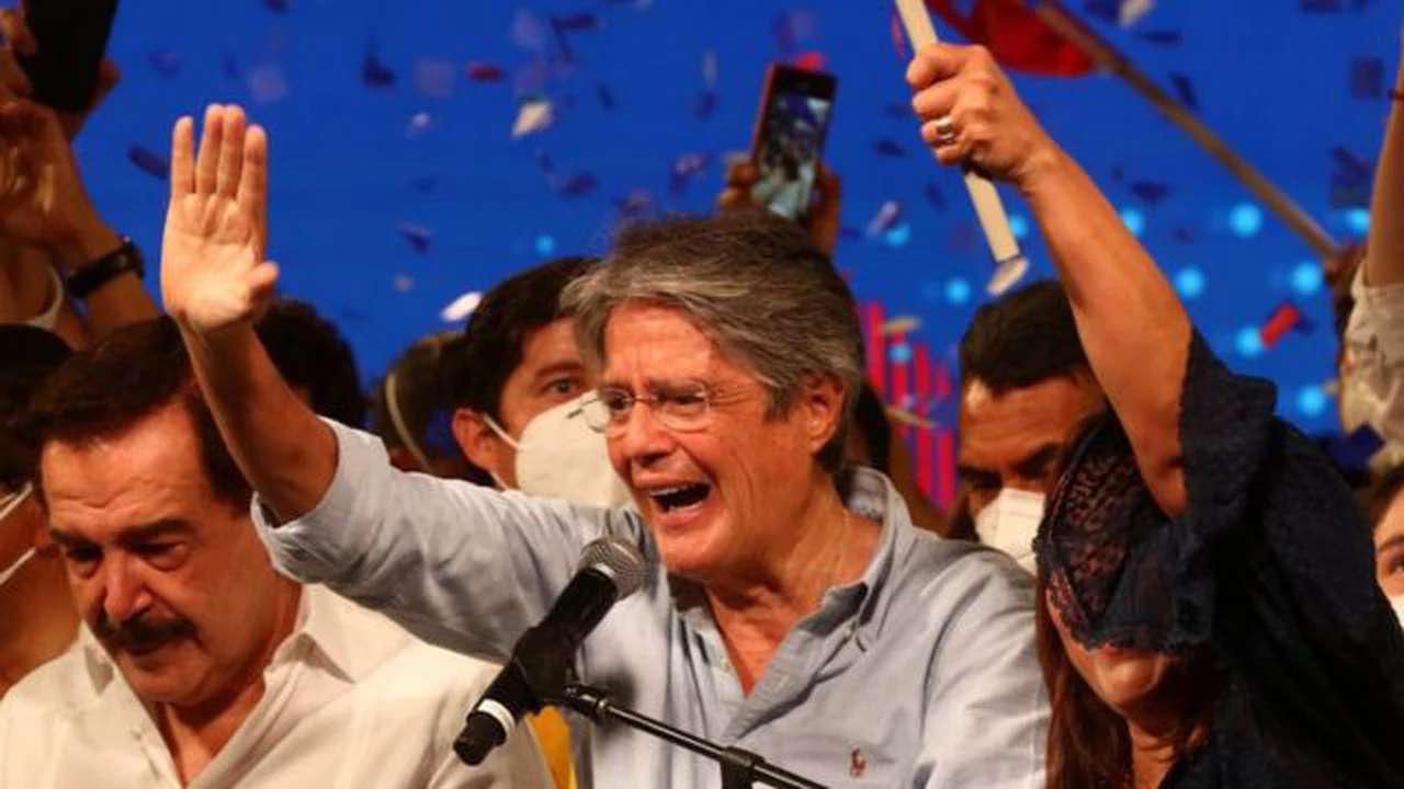 Quién es Guillermo Lasso, el ex banquero que impidió el regreso del correísmo al poder en Ecuador