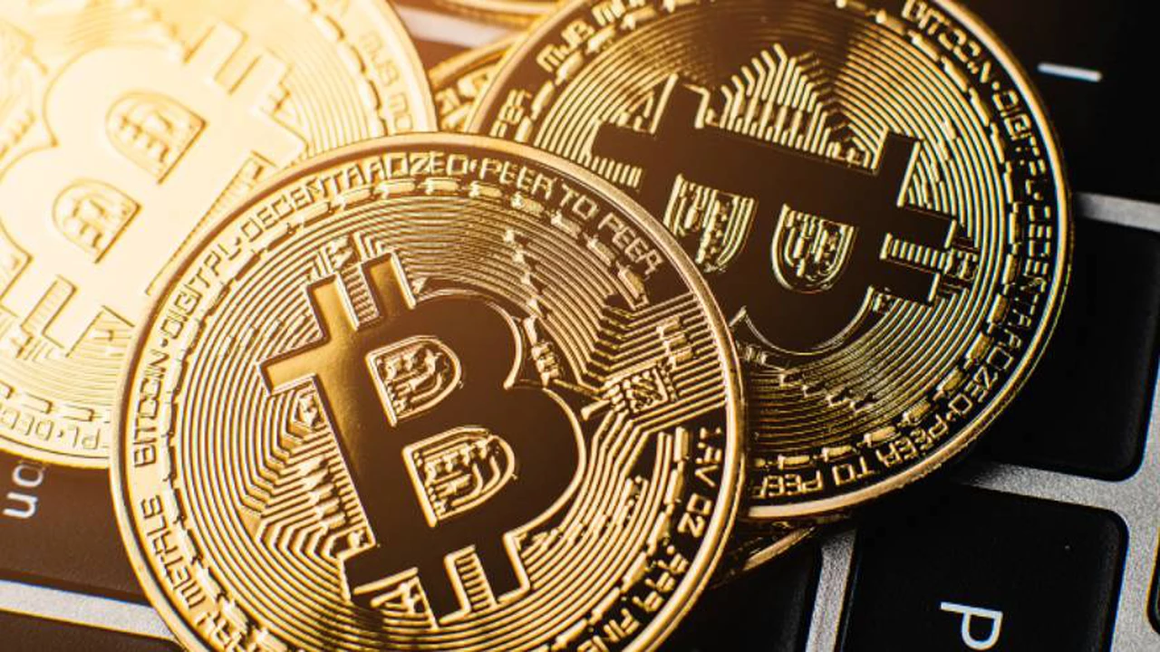 ¿El Bitcoin podrá reemplazar al oro en el futuro?: esto dicen los especialistas