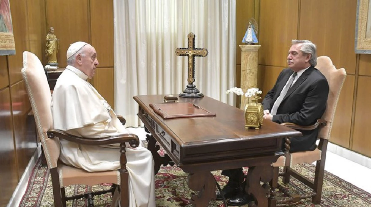 Alberto Fernández y el Papa Francisco se reunieron a solas: ¿de qué hablaron?